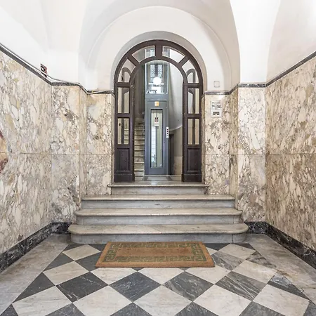 Semesterbostad Private Colosseum Rom