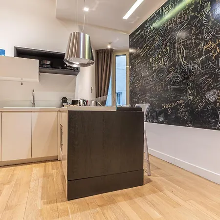 Private Colosseum Дом отдыха Рим