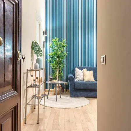 Private Colosseum Дом отдыха *