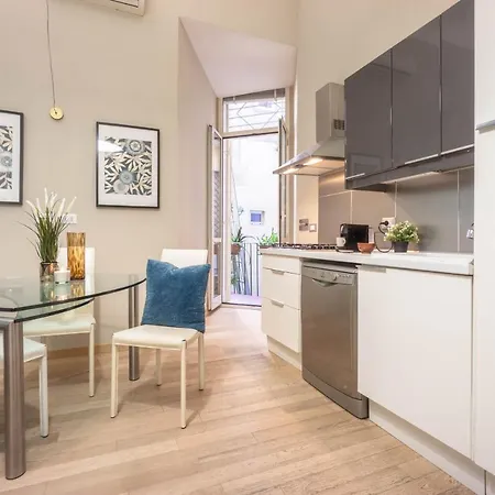 Private Colosseum Дом отдыха